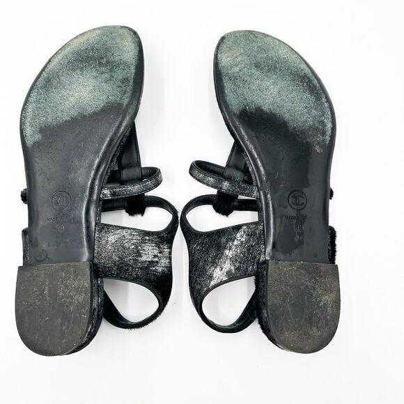 Chanel CC Logo Sandals Black Suede and Calf Hair Metallic Flats Size Eu 39 US 8- - Picture 9 of 11